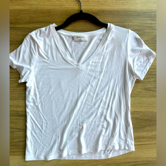 Babaton Tops - Babaton white crop top v neck size small